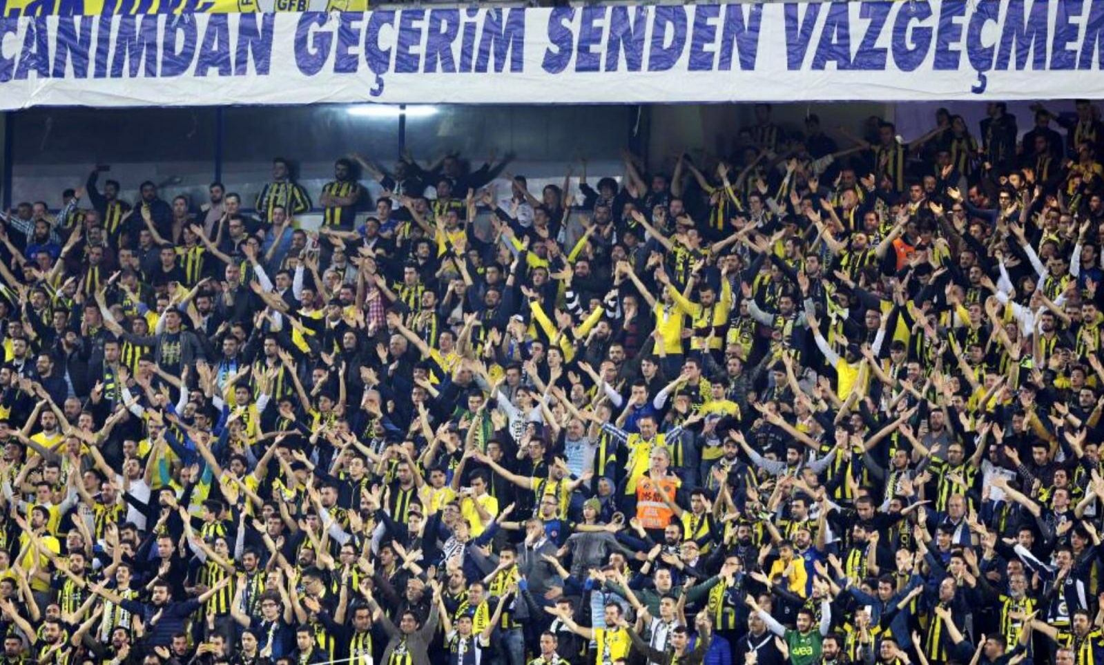 Fenerbahçe taraftarının stada alınmama nedeni belli oldu