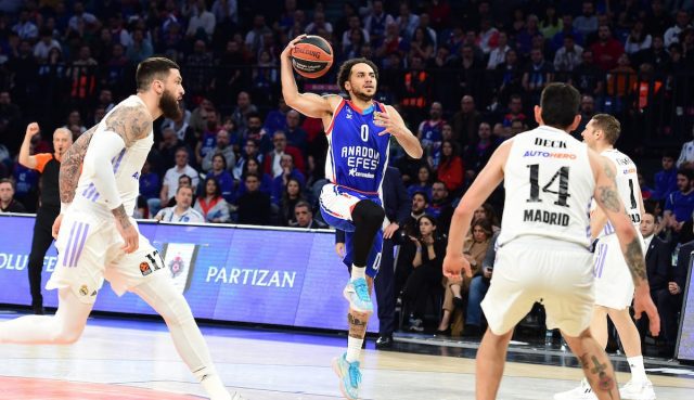 Anadolu Efes - Partizan maçı saat kaçta, hangi kanalda