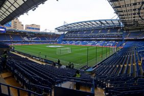 Chelsea, Stamford Bridge'de iftar verecek