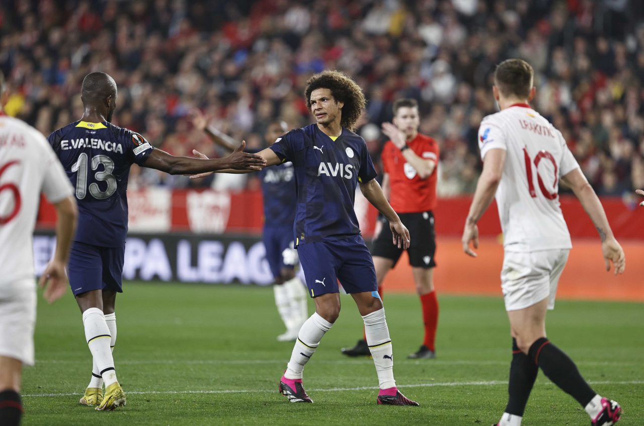 Fenerbahçe - Sevilla şifresiz izle