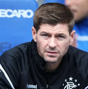 Trabzonspor, Steven Gerrard'ı İstanbul'a getirdi - Diyagonal