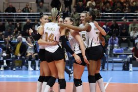 VakıfBank, Nilüfer Belediyespor’a set vermedi