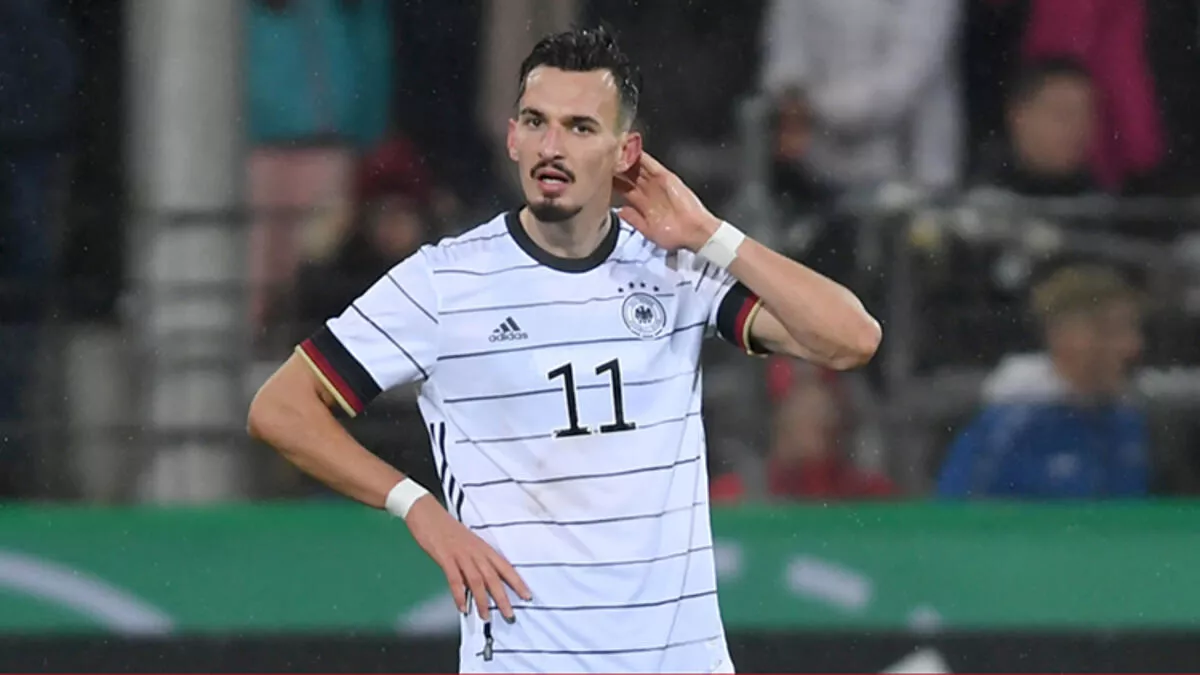 Mergim Berisha'nın bonservisini alıyorlar