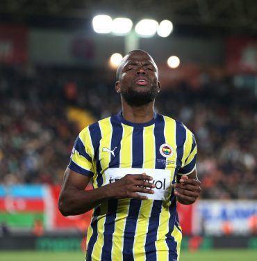 Valencia, Beşiktaş maçında oynayacak mı