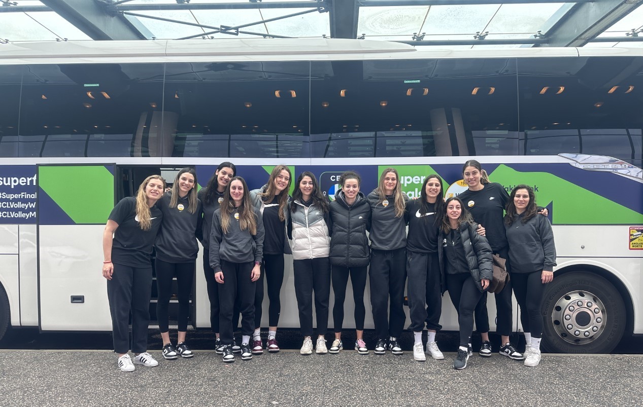 VakıfBank, Süper Final için Torino’ya gitti