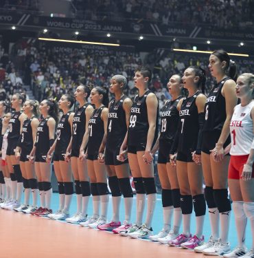 Türkiye Kadın Voleybol Milli Takımı Paris Olimpiyatlarında