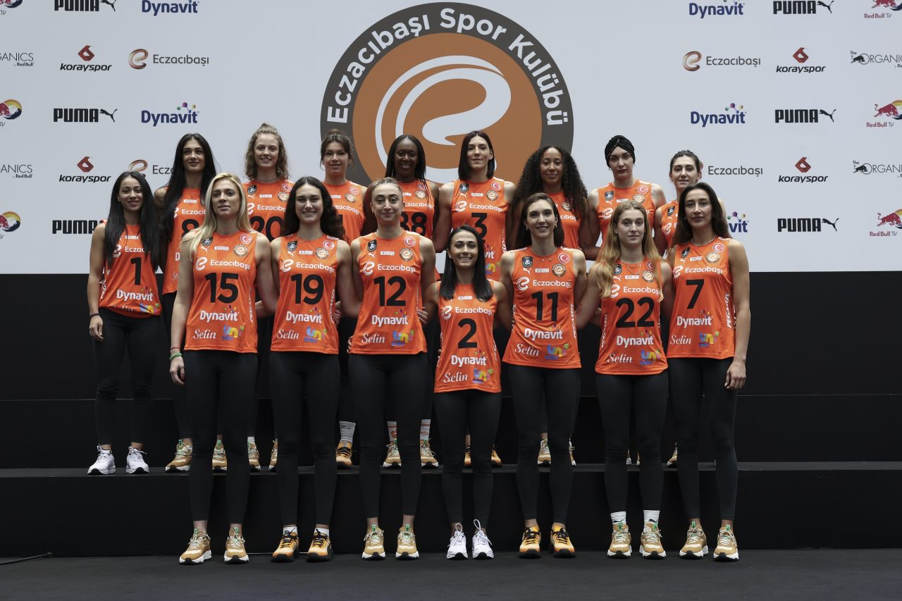 Eczacıbaşı Dynavit, İddialı Kadrosuyla Yeni Sezonu Açtı