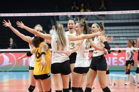 VakıfBank, ligde ilk maçında set vermedi