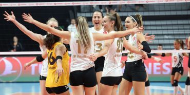VakıfBank, ligde ilk maçında set vermedi