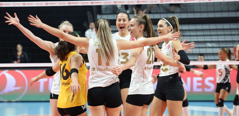 VakıfBank, ligde ilk maçında set vermedi