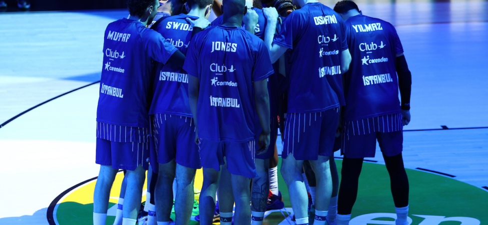 Anadolu Efes - FC Barcelona maçına hazır