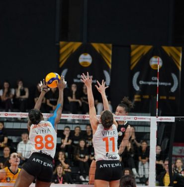 Vodafone Sultanlar Ligi'nde 12. Hafta Maçı Oynandı